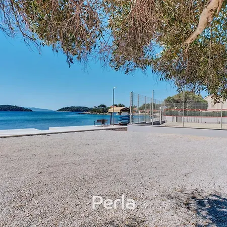 House Bora With Sea View 70m From The Πανσιόν