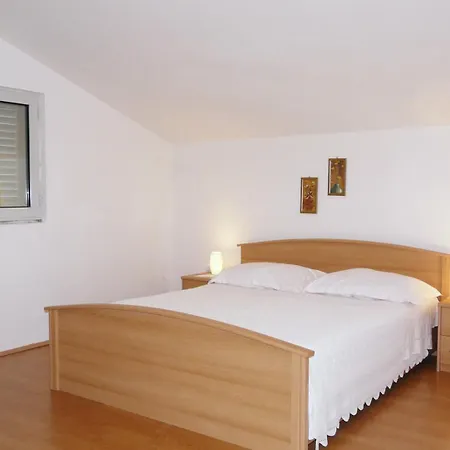 House Bora With Sea View 70m From The 3*