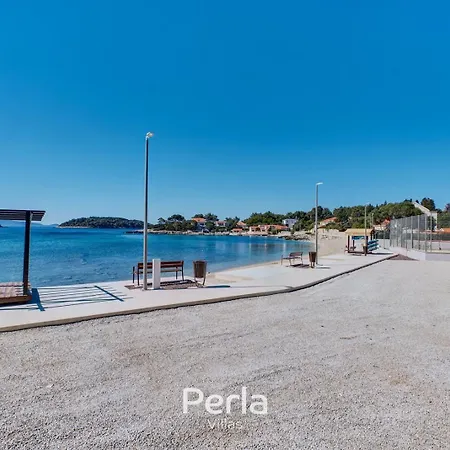 Gasthuis House Bora With Sea View 70m From The 3*