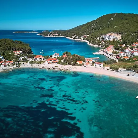 House Bora With Sea View 70m From The 게스트하우스 Blato (Korcula)